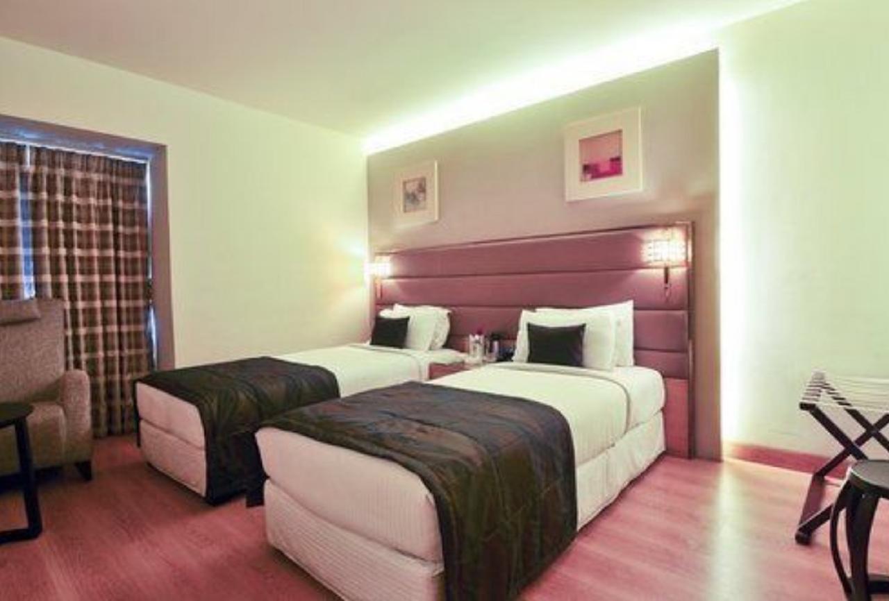 Middleton Inn Calcuta Exterior foto